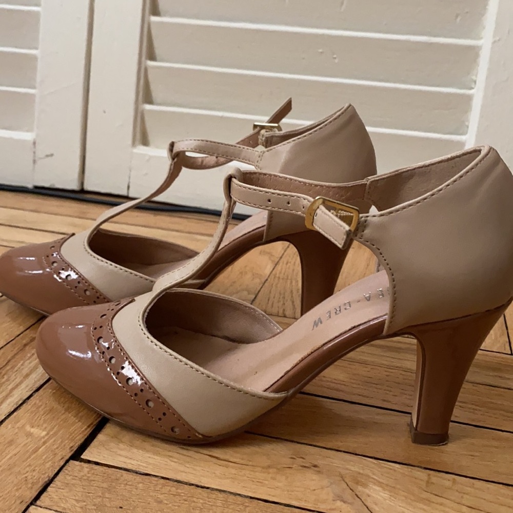 Chelsea Crew Gatsby wingtip heels